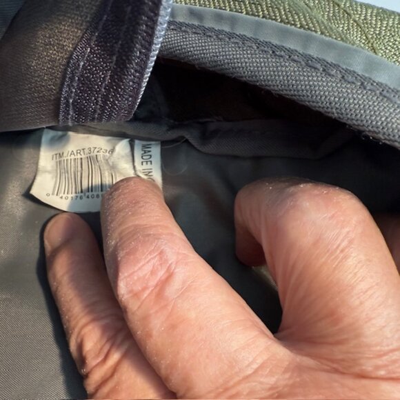 High Sierra Olive Green Padded Backpack Suspension Strap System Hiking Camping - Picture 9 of 10